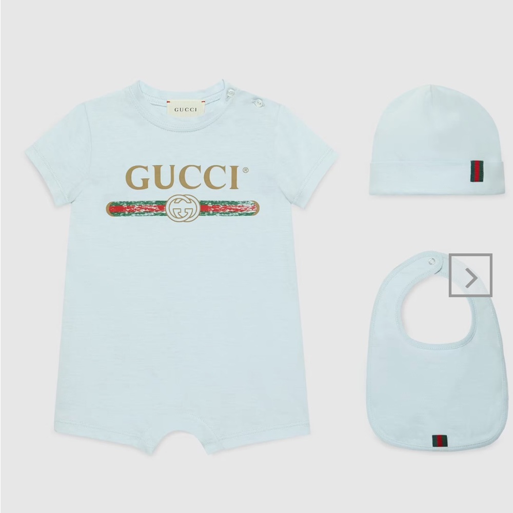 Baby cotton gift set with Gucci logo